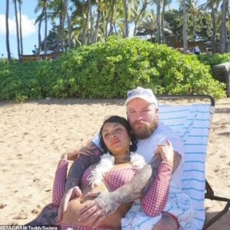 Who Is Teddy Swims' Girlfriend? Discover the Love Life of the American