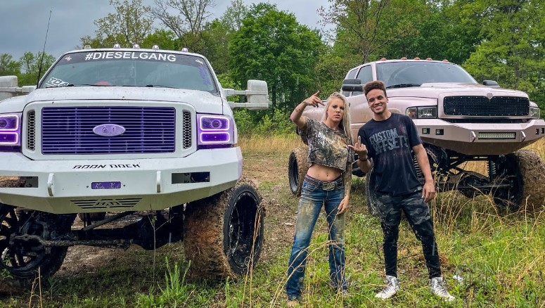 Who Is Katie Noel? All About the Rising Country Singer Katie Noel 6 Katie Noel